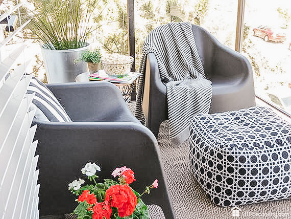 7 Decorating Tips for Small Balconies
